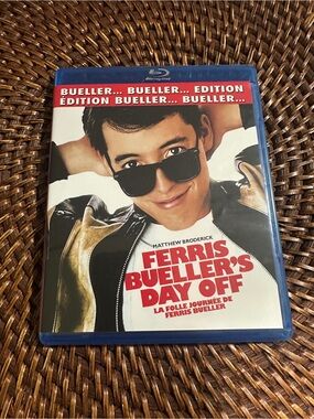 Ferris Bueller's Day Off Blu-ray (Red & White Cover)